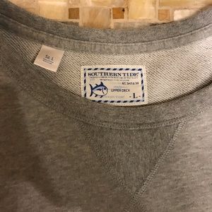Southern Tide Sweaters - Southern Tide Upper Deck Crewneck (Large, Gray) Southern Tide Sweaters - Southern Tide Upper Deck Crewneck (Large, Gray)